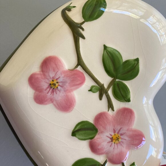 Desert Rose Franciscan Hand Painted Heart with Lid LIMITED RARE PEICE Vintage - Picture 3 of 9